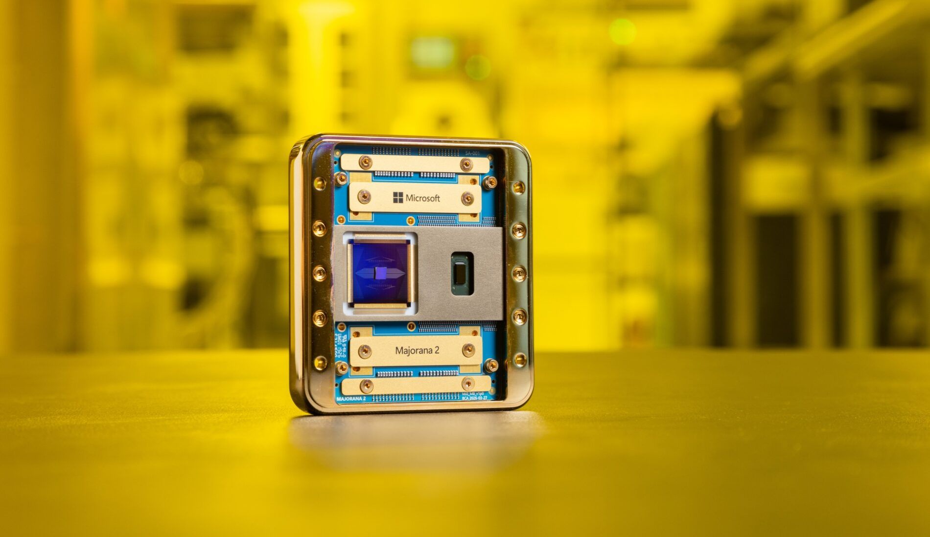Majorana 2 量子プロセッサ.jpg
